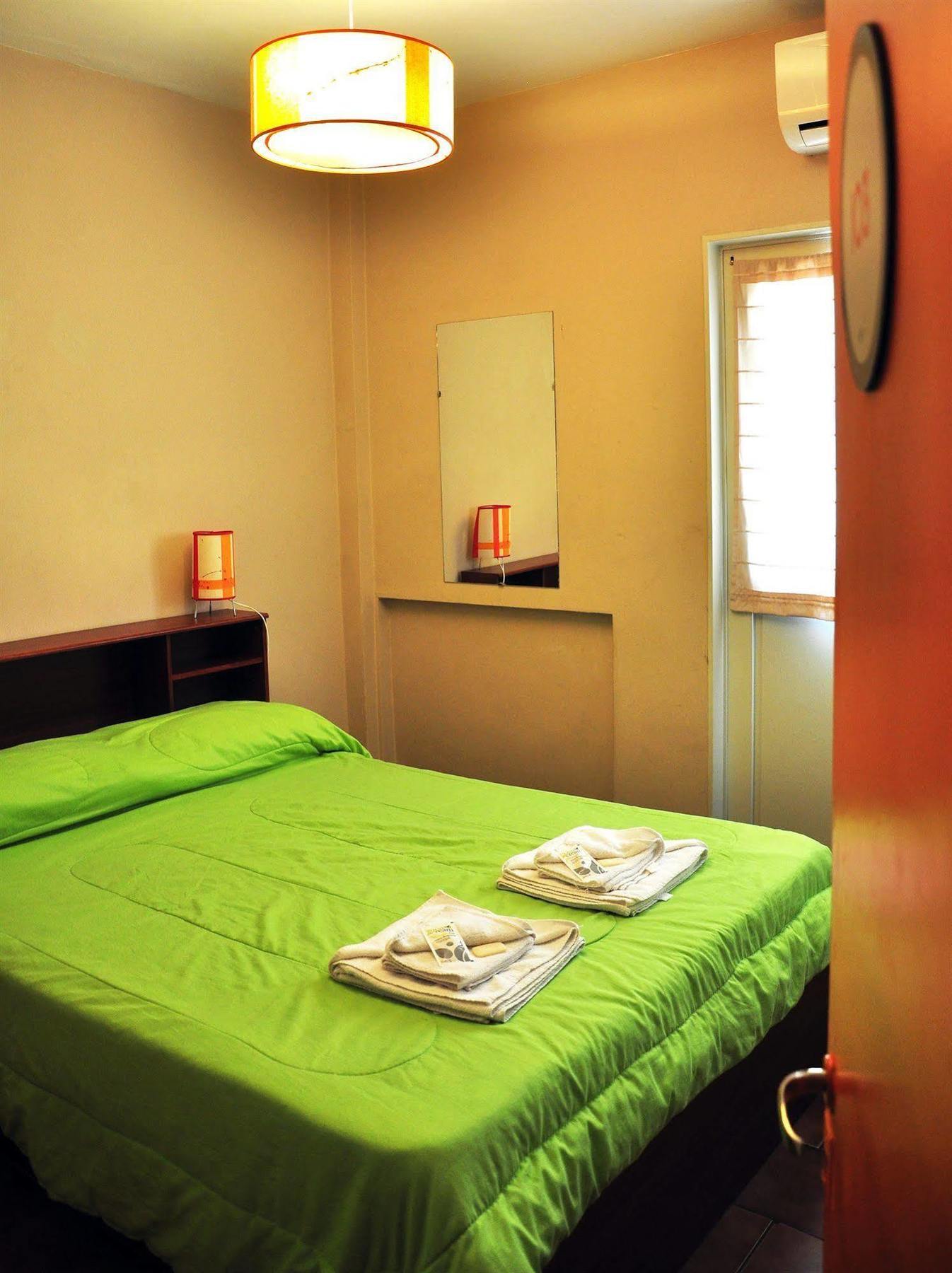 Hostel Suites Mendoza Exteriör bild