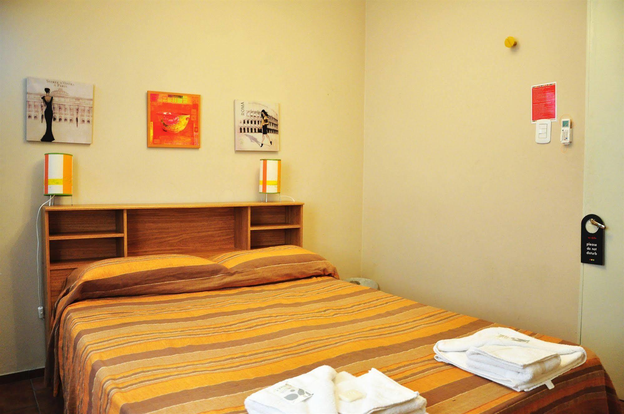 Hostel Suites Mendoza Exteriör bild